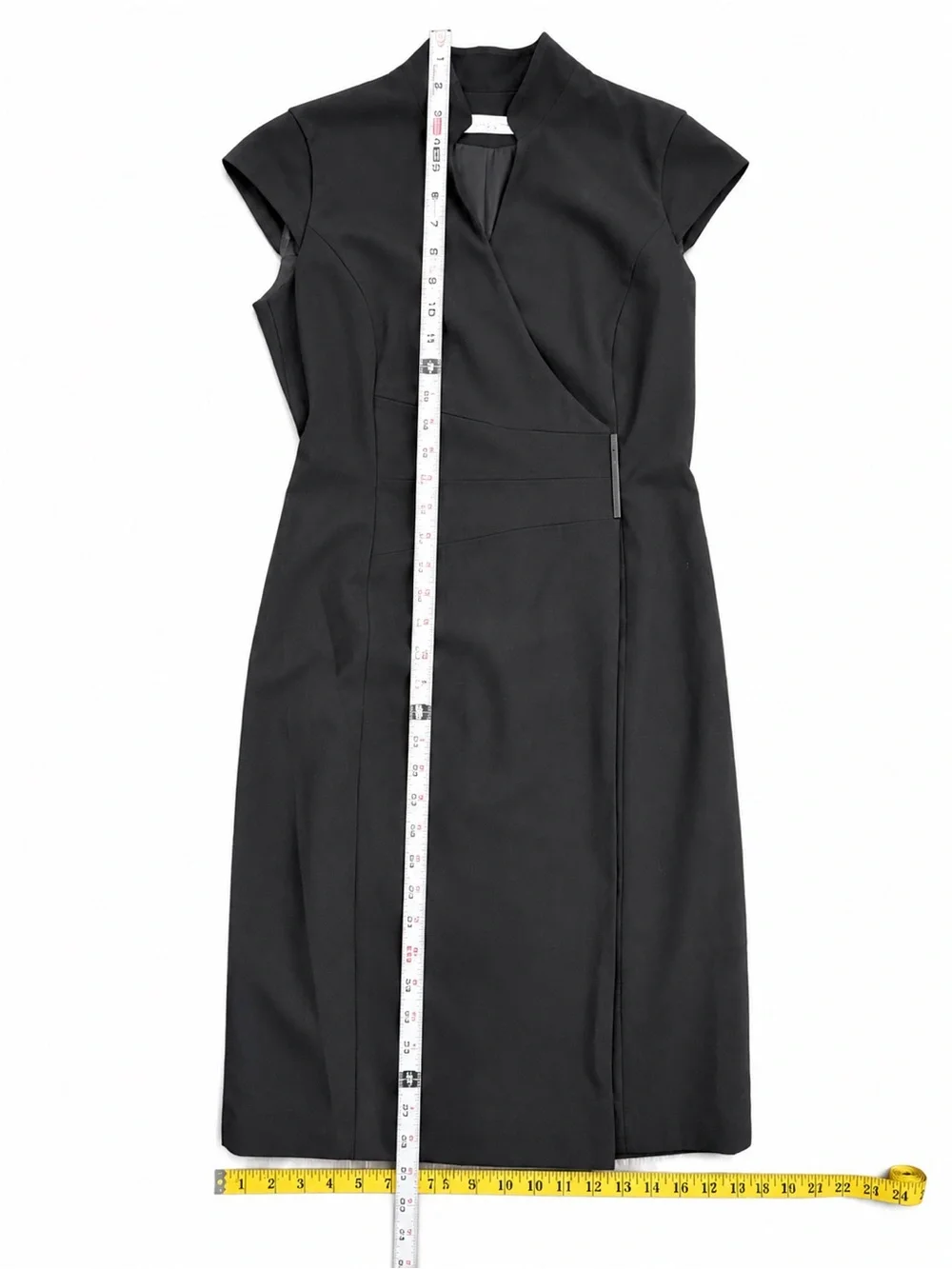 Calvin Klein (Carolyn Bassett) Style Black Cap-Sleeve Wrap Sheath Dress Size 2 - Picture 4 of 7